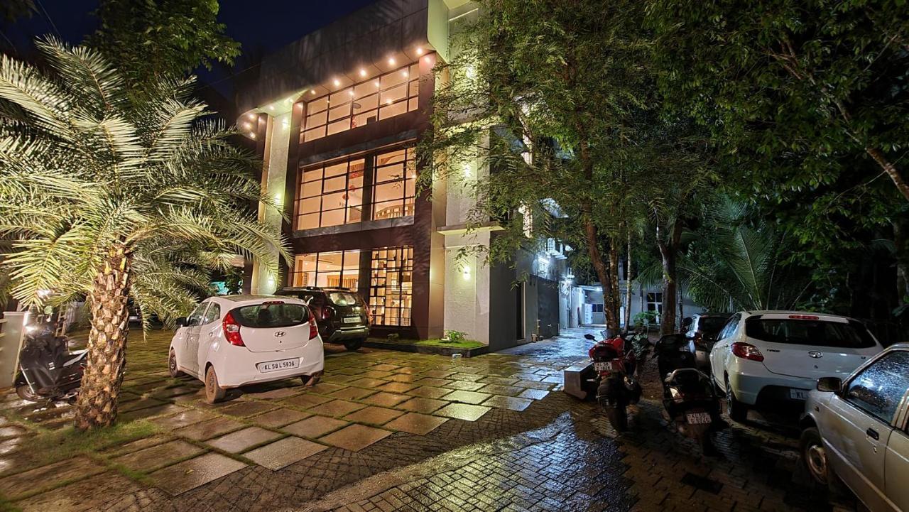 Hotel La Serene Mattannur Mattanur Ngoại thất bức ảnh
